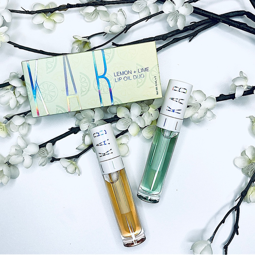 KAB COSMETICS
Lemon + Lime Lip Oil Duo